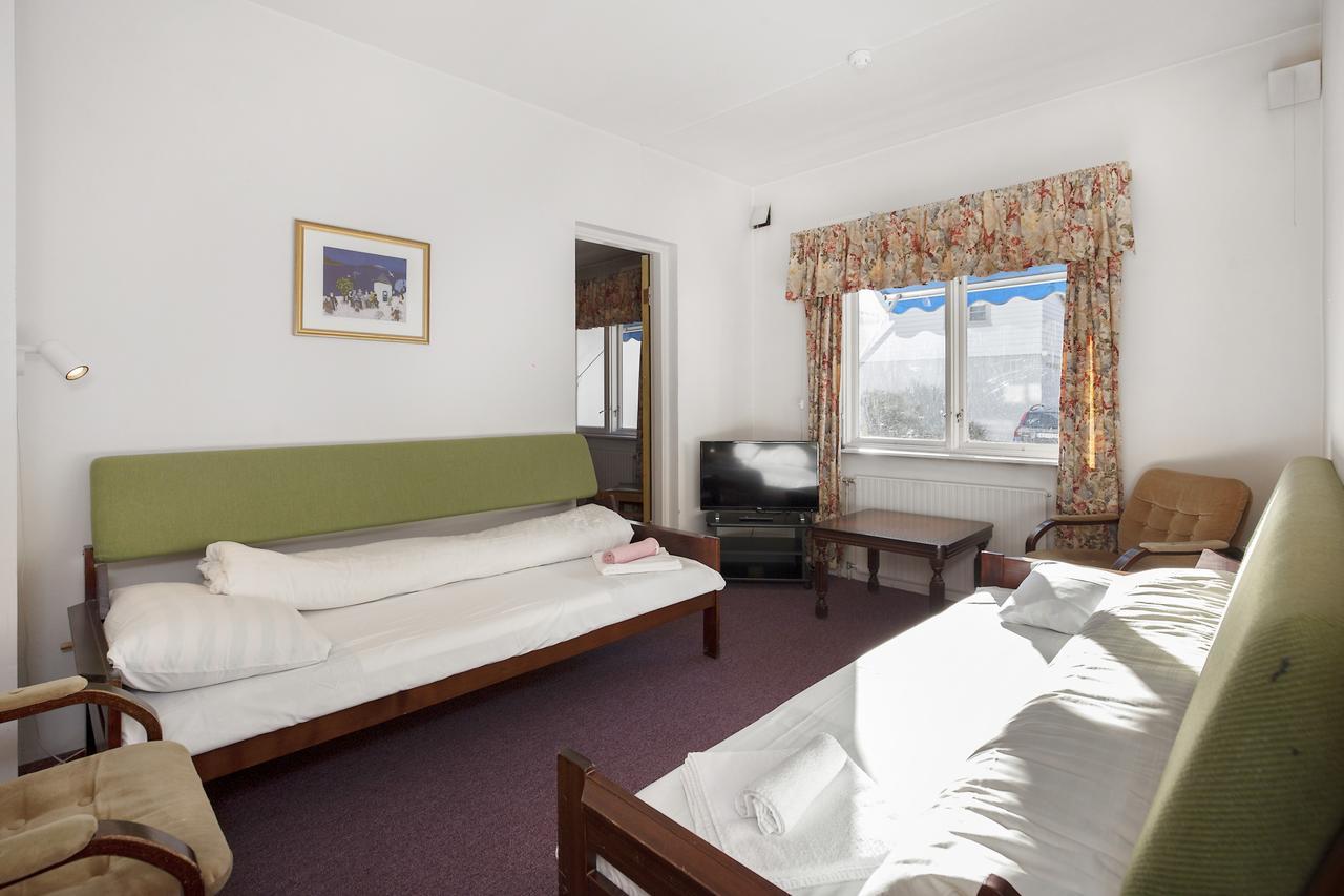 Thoen Hotel Несбиен Экстерьер фото