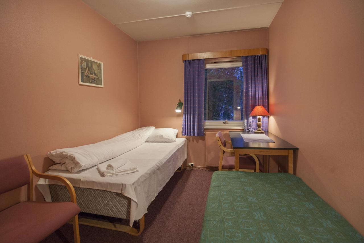 Thoen Hotel Несбиен Экстерьер фото