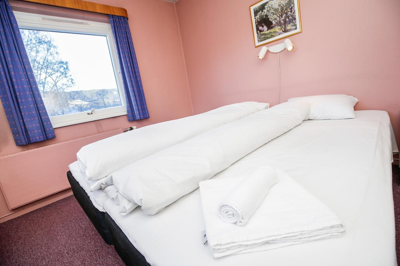 Thoen Hotel Несбиен Экстерьер фото